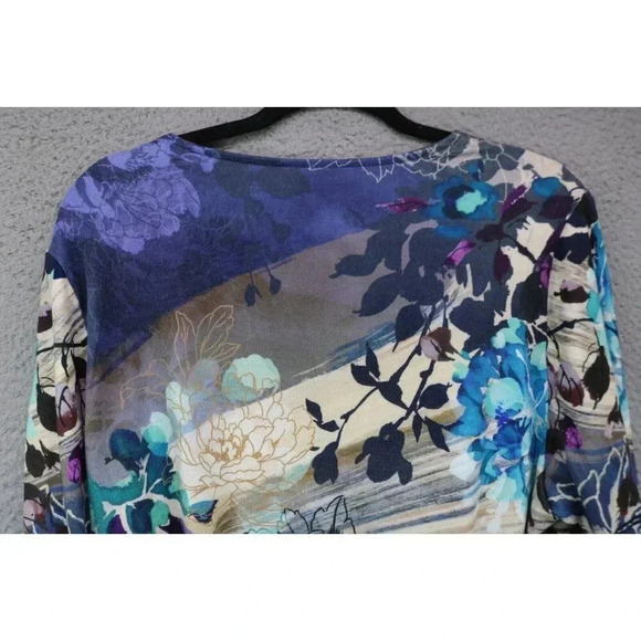 Chico's Long Sleeve Colorful Floral Tunic Top-Size 3 or X-Large - Picture 7 of 7